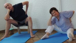 Étirement du dos - du Carré des lombes - Cours et stages-Yoga-Marseille 5è-Yvette Clouet